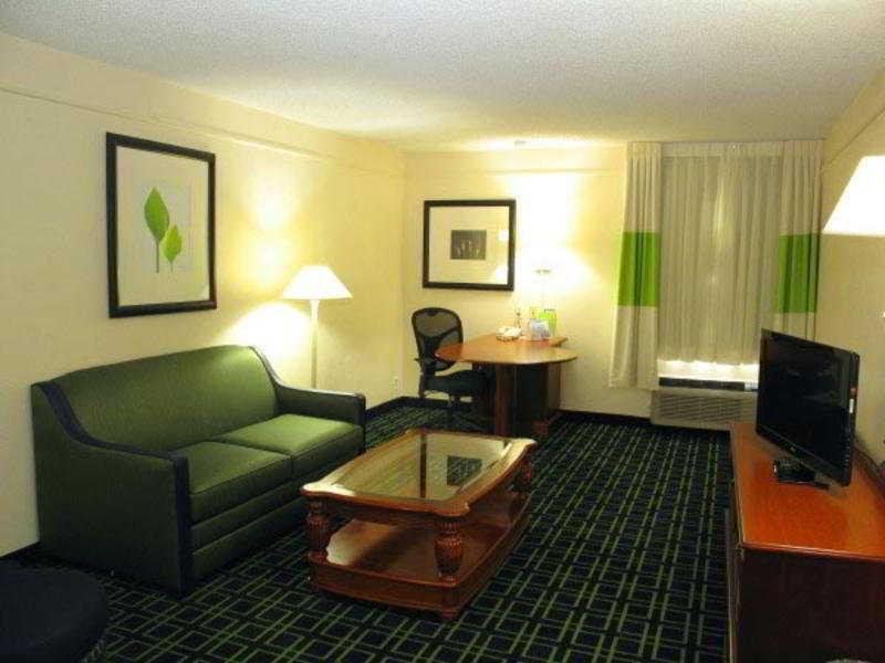 La Quinta Inn & Suites Tulsa Quarto foto